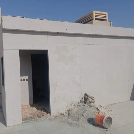 بناء ملاحق اسمنت بورد وسندوتش بانل علوية للسطح بالدمام 